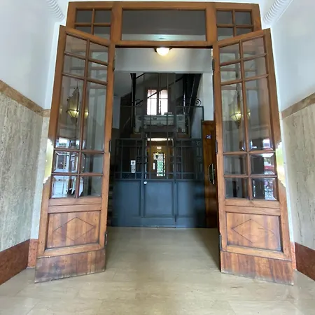 Apartment Avantgard Western Station Bologna