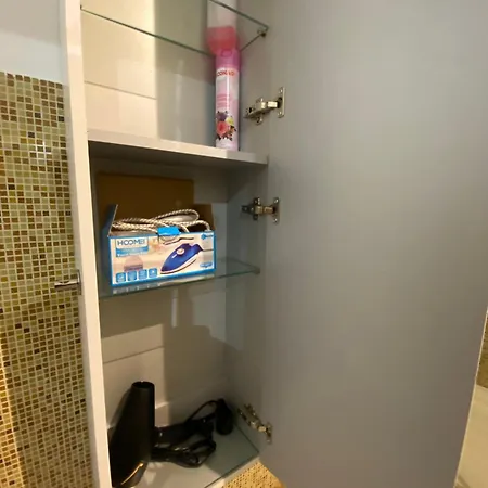 Apartment Avantgard Western Station Bologna