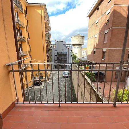 Apartment Avantgard Western Station *