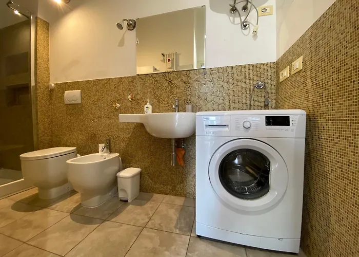 Urban Nest Western Station